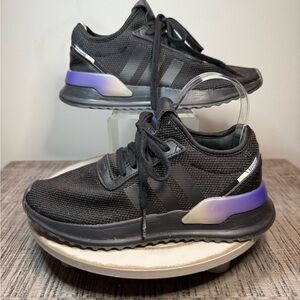 Adidas Women's Running Shoes Size 6 Black Purple‎ Trainers Sneakers E44652